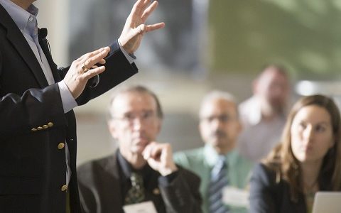 Szkolenia i doradztwo dla pracowników systemu wspomagania szkoły