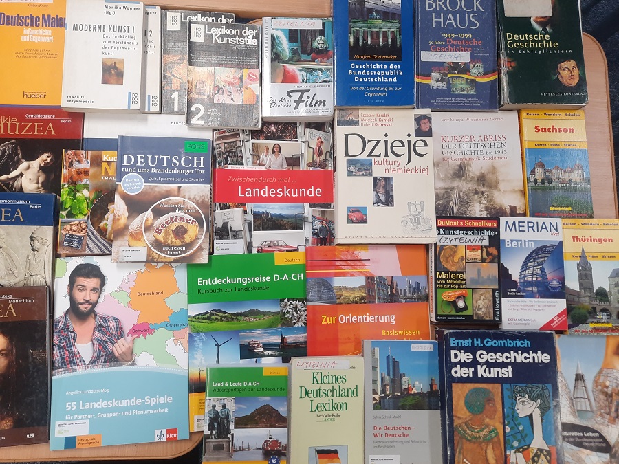 Okładki książek w języku niemieckim. i o niemieckiej kulturze, zabytkach.