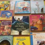Okładki książek dla dzieci o bibliotekach i książkach.